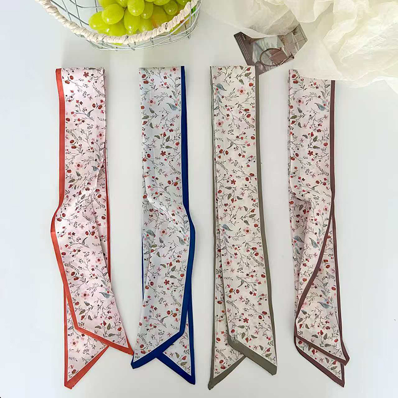 Silk Neck Scarf - ผ้าพันคอไหมซาตินลายดอกไม้สไตล์วินเทจสำหรับผู้หญิงรุ่นใหม่ปี 2026 ผ้าคาดผม ผ้าพันคอไหม ผ้าพันคอคล้องคอ ลายเพสลีย์