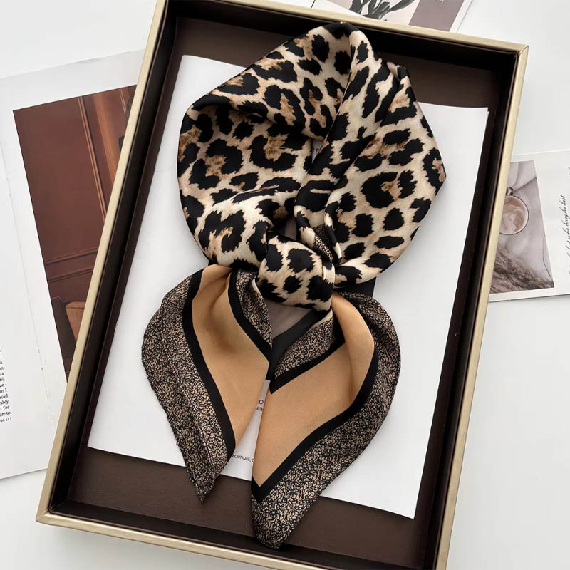 Ascot Neck Scarf - ผ้าพันคอผ้าซาตินลายเสือดาวสุดหรูสำหรับผู้หญิง ผ้าพันคอสี่เหลี่ยม ผ้าโพกผม ผ้าคลุมศีรษะ ผ้าคลุมไหล่ ผ้าพันคอ