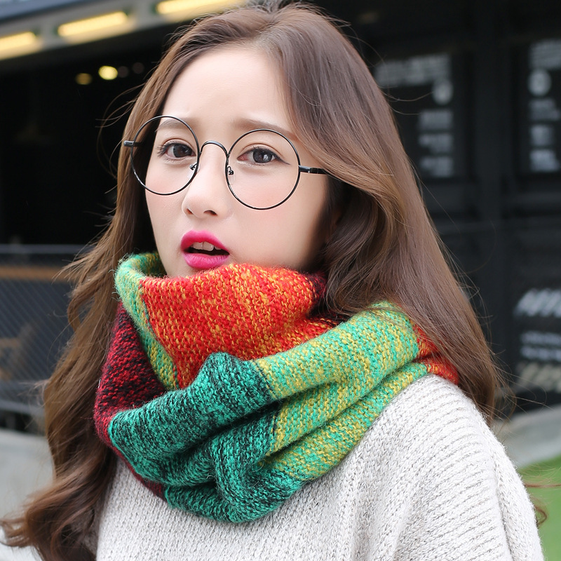 ผ้าพันคออินฟินิตี้ถักลายรุ้งสำ - Infinity Scarf Knit บทวิจารณ์และราคา