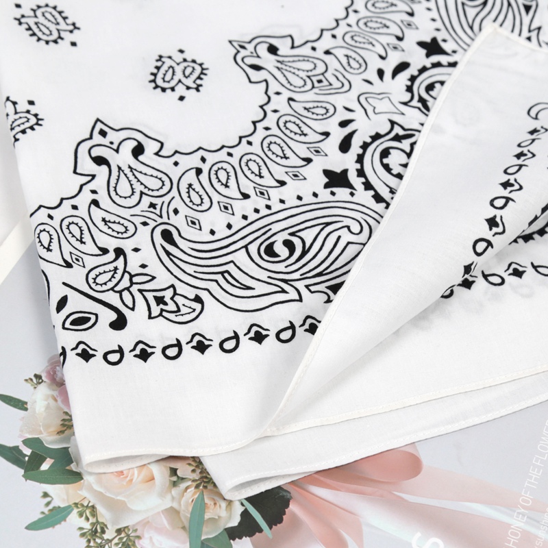 ผ้าพันคอฮิปฮอปลายเพสลีย์สีดำ ข - Bandana Cotton บทวิจารณ์และราคา
