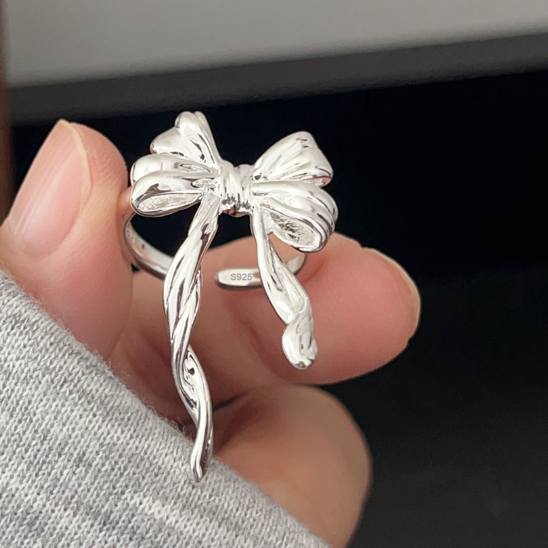 แหวนเงินแท้ 925 สำหรับผู้หญิง  - Tie Clip Silver บทวิจารณ์และราคา