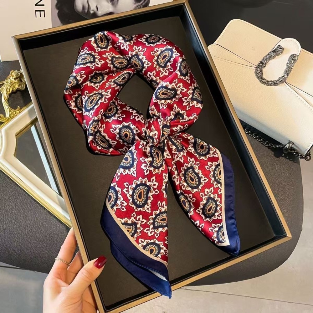 ผ้าพันคอผู้ชายทรงสี่เหลี่ยมลาย - Handkerchief Cotton Men บทวิจารณ์และราคา