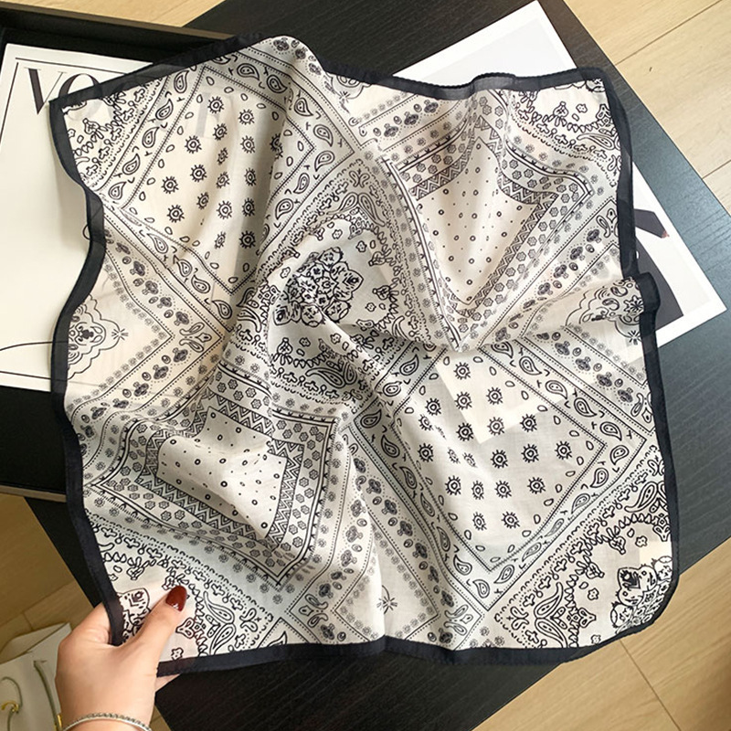 ผ้าพันคอผ้าฝ้าย 70% ผ้าไหม 30% - Bandana Cotton บทวิจารณ์และราคา