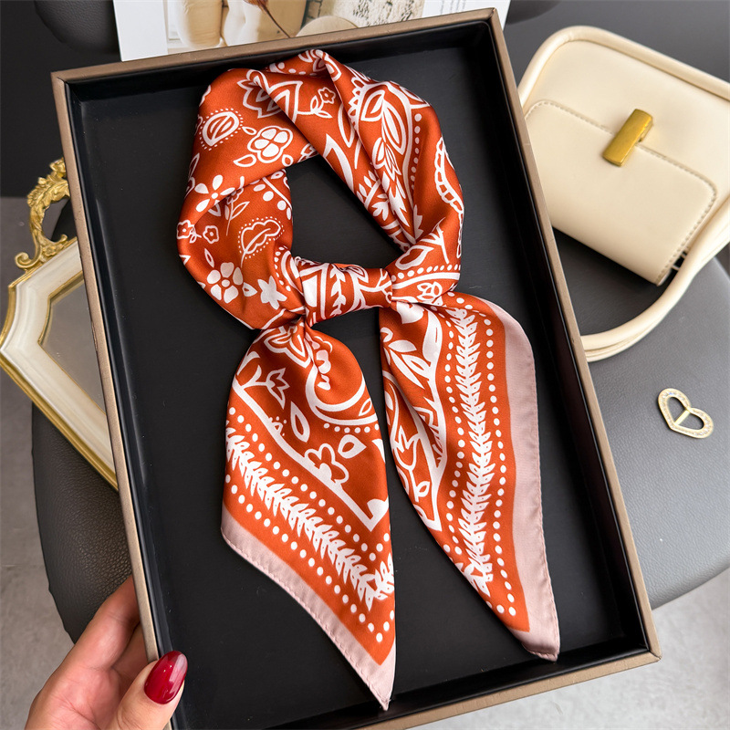 ผ้าพันคอไหมพิมพ์ลายเม็ดมะม่วงห - Scarf Silk Square บทวิจารณ์และราคา