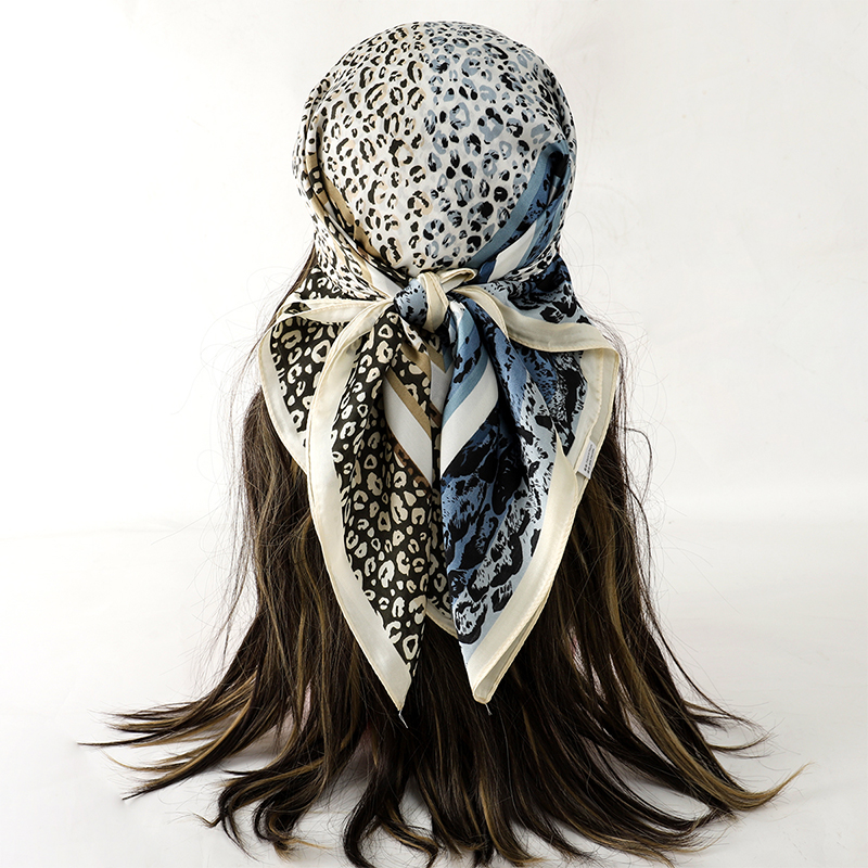 หรูหราผ้าคลุมไหล่ผ้าไหมแมวไขมั - Scarf Silk Square บทวิจารณ์และราคา